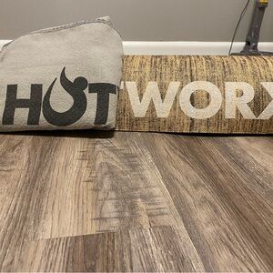 HOTWORX towel and mat set used